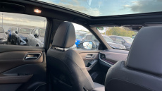 Nissan Qashqai 1.3 DiG-T MH Tekna 5dr Petrol Hatchback